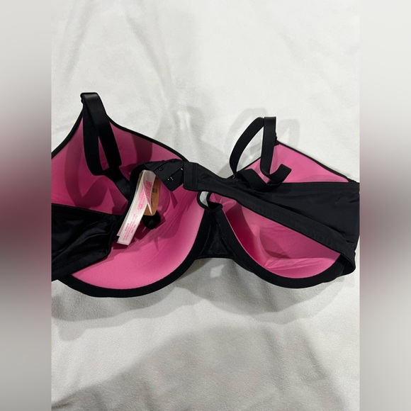 PINK VS Victoria Secret bra black t-shirt wear everywhere lightly lined 40D - Picture 2 of 6